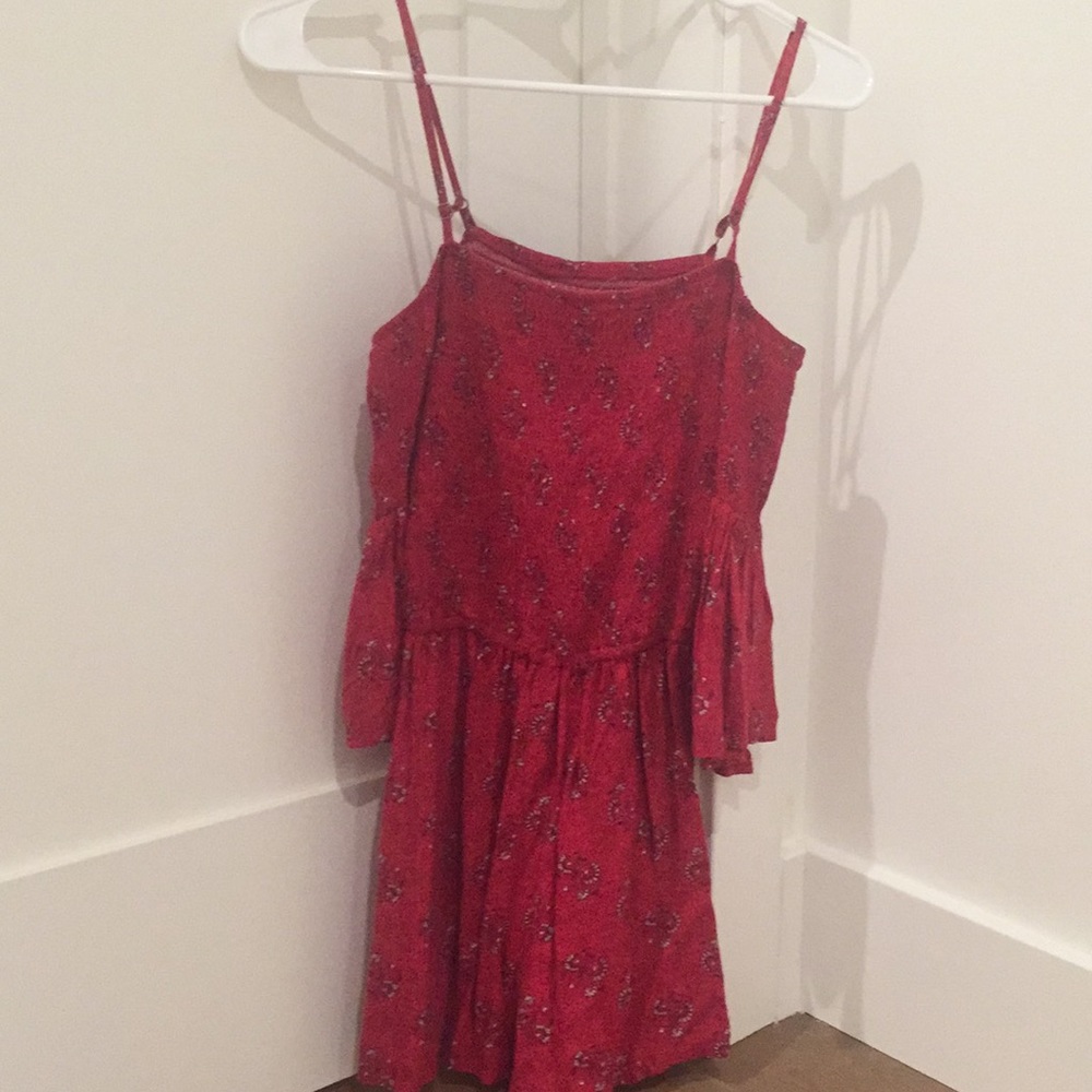 Off the shoulder Hollister dress!!